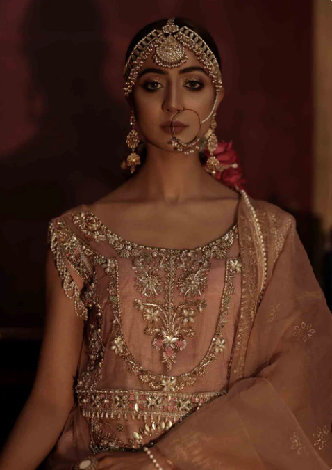 BLUSH - Image 5